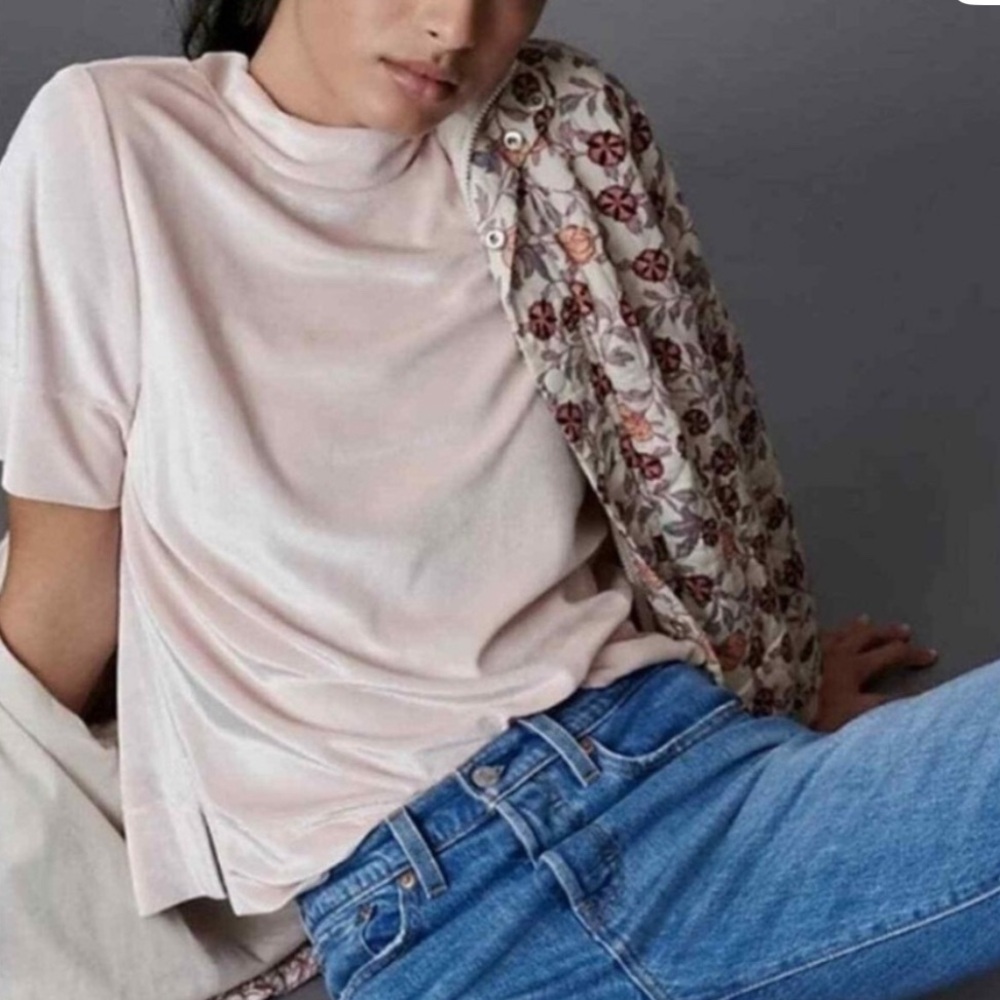 Anthropologie pink top Women Size XS Velour Mockneck